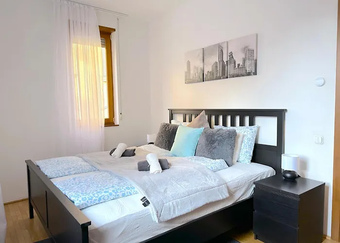 Spacious 3-bedroom With Balcony & Free Parking